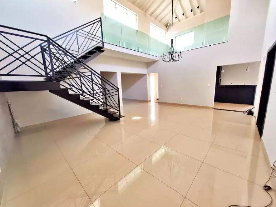 Casa em Condomínio à venda no Vale das Oliveiras: 