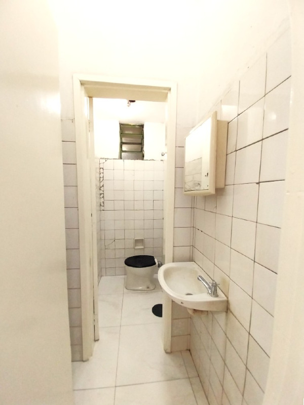 Loja / Salão / Ponto Comercial para aluguel no Centro: 