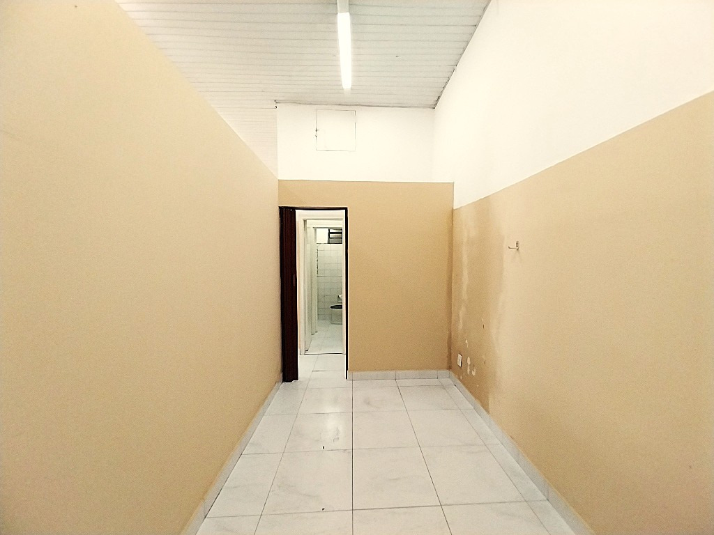 Loja / Salão / Ponto Comercial para aluguel no Centro: 