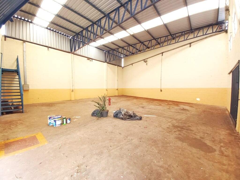 Barracão / Galpão para aluguel no Vila Gioto: 