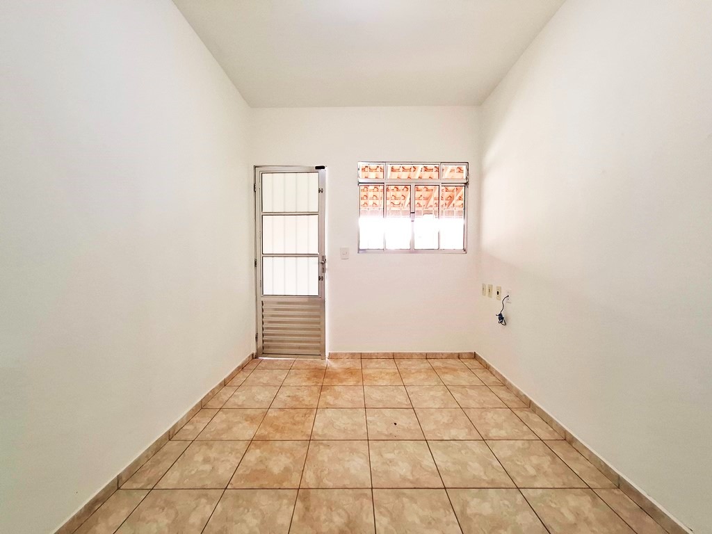 Casa para aluguel no Jardim Nova Limeira: 