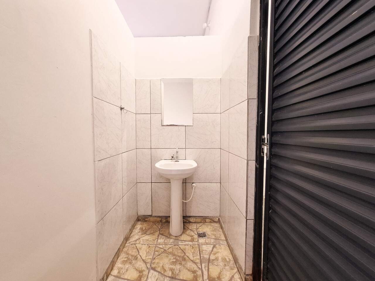 Loja / Salão / Ponto Comercial para aluguel no Jardim Parque Novo Mundo: 