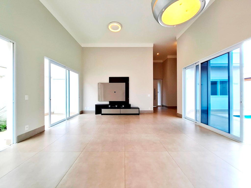 Casa em Condomínio para aluguel no Residencial Greville: 