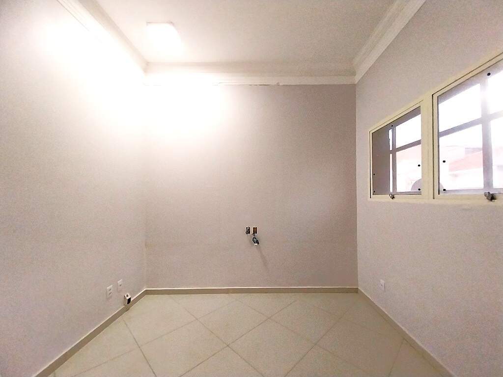 Casa Comercial para aluguel no Centro: 