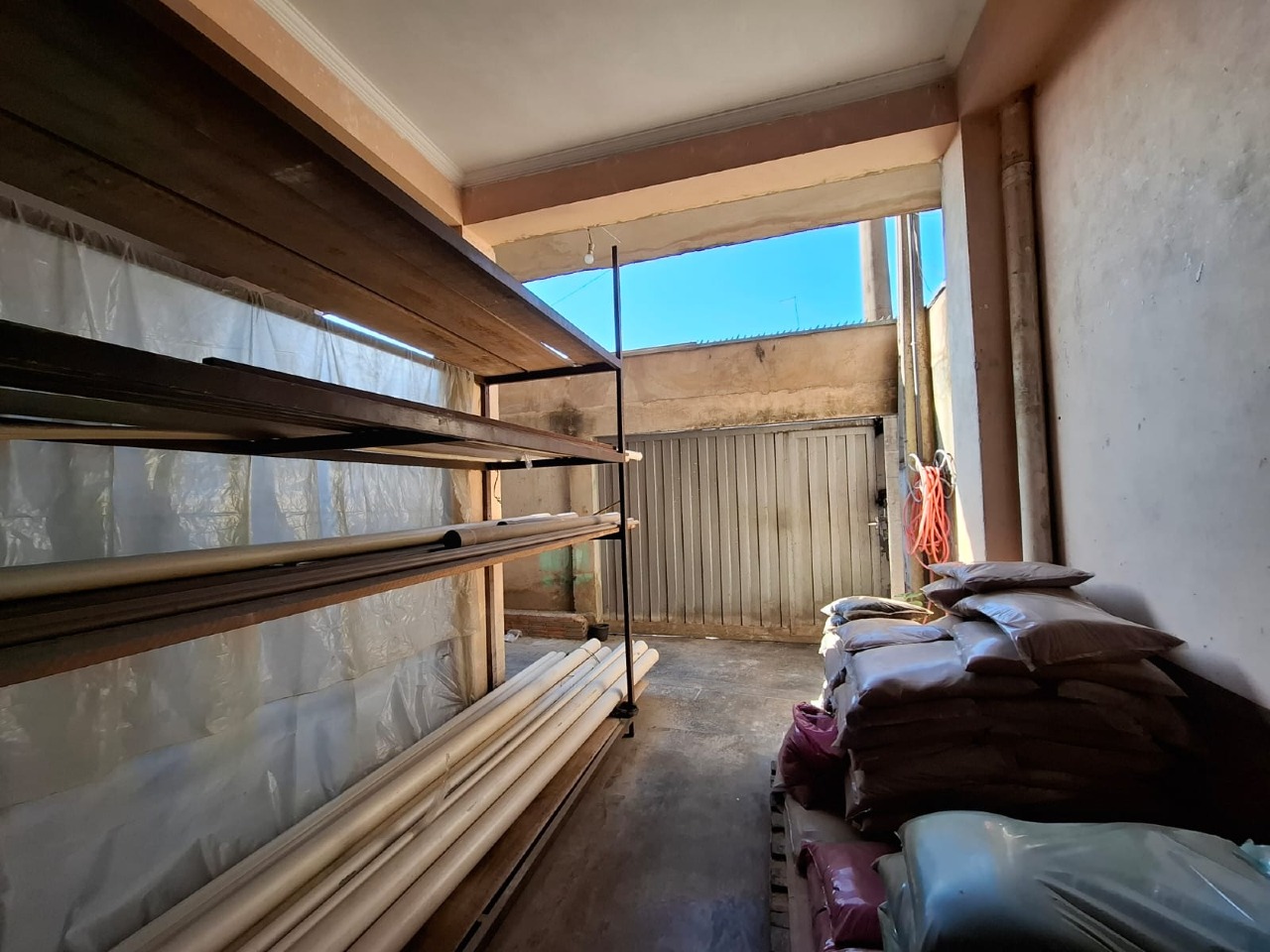 Loja / Salão / Ponto Comercial à venda no Jardim Residencial Graminha III: 