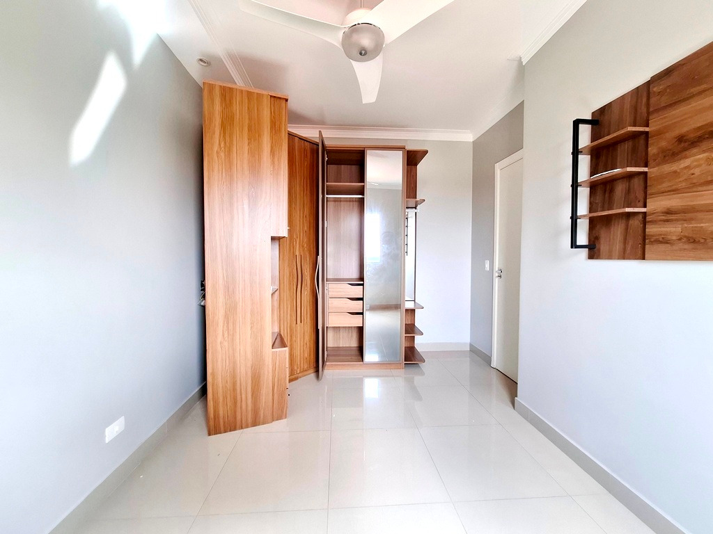 Apartamento para aluguel no Chácaras Antonieta: 