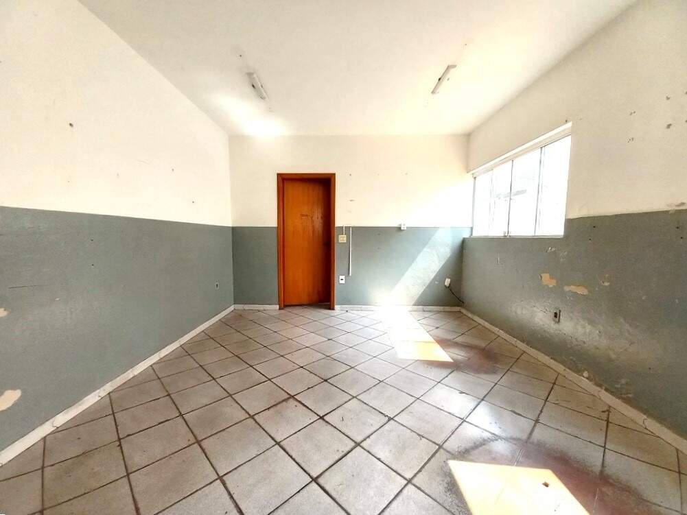 Barracão / Galpão para aluguel no Vila Nova: 