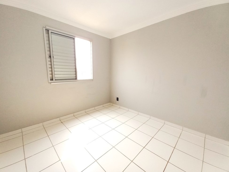 Apartamento à venda no Residencial Rubi: 
