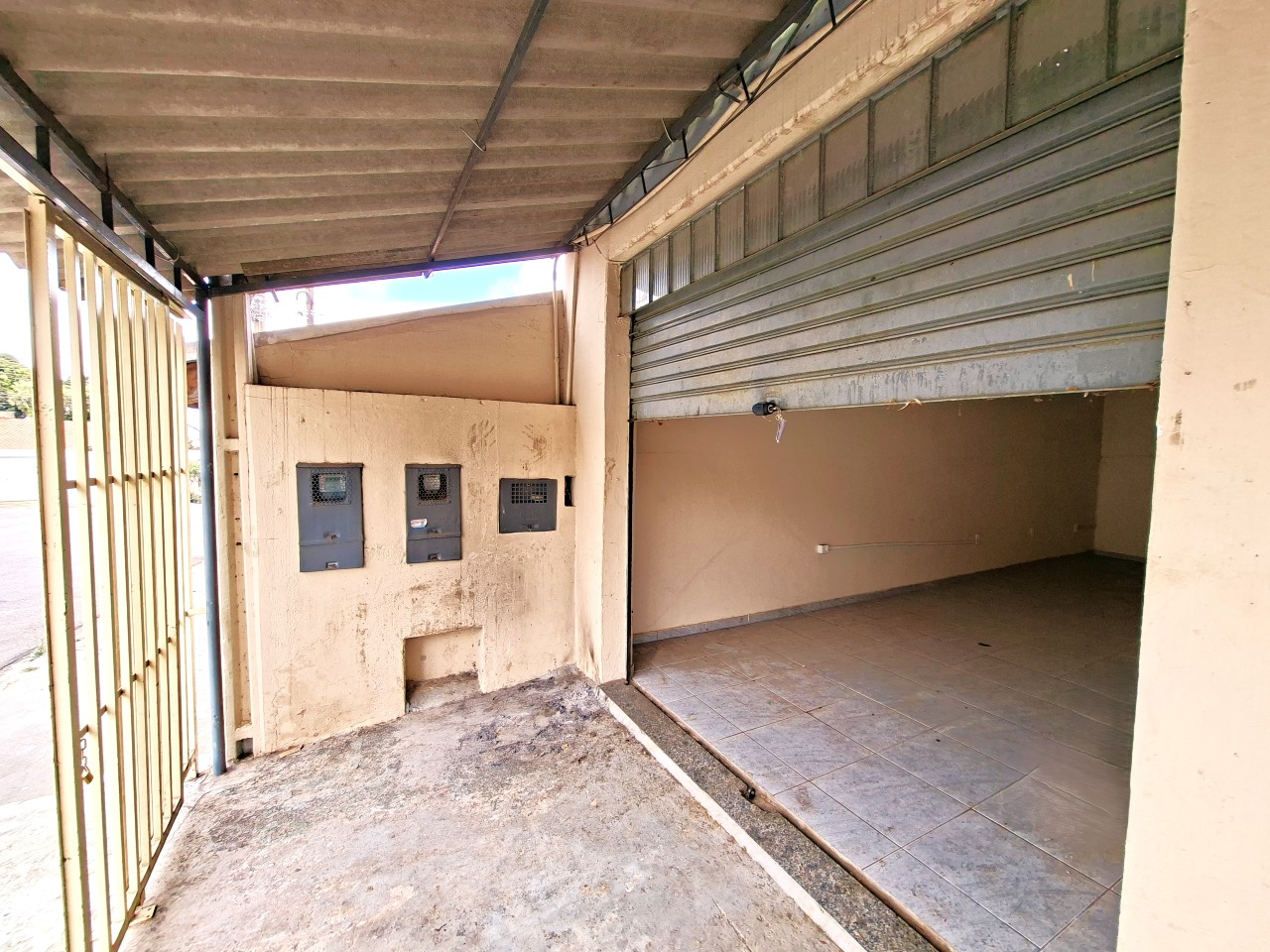Loja / Salão / Ponto Comercial para aluguel no Jardim Residencial Victório Lucato: 