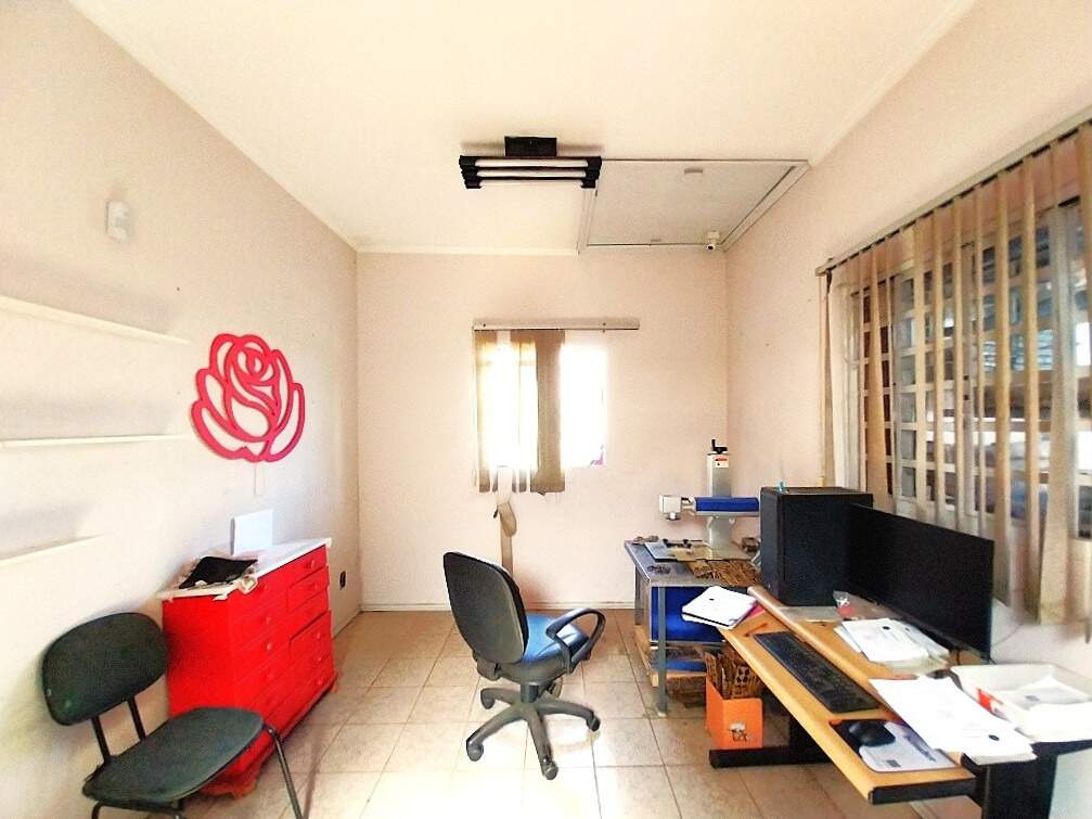 Loja / Salão / Ponto Comercial para aluguel no Jardim Santa Bárbara: 