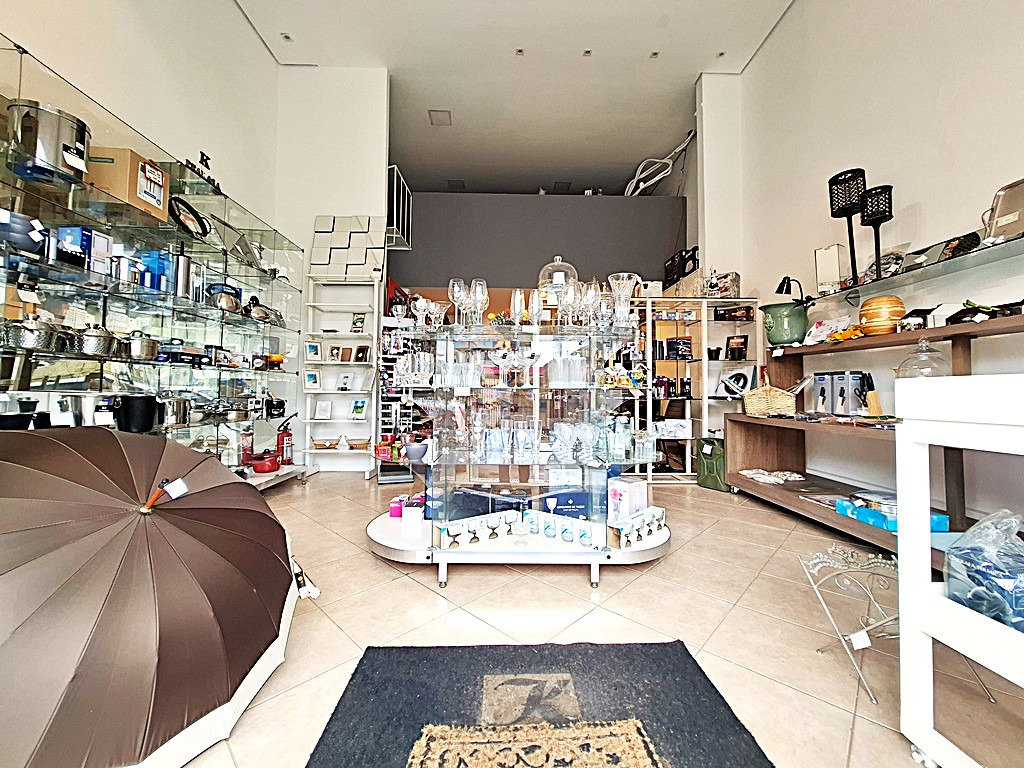 Loja / Salão / Ponto Comercial para aluguel no Centro: 