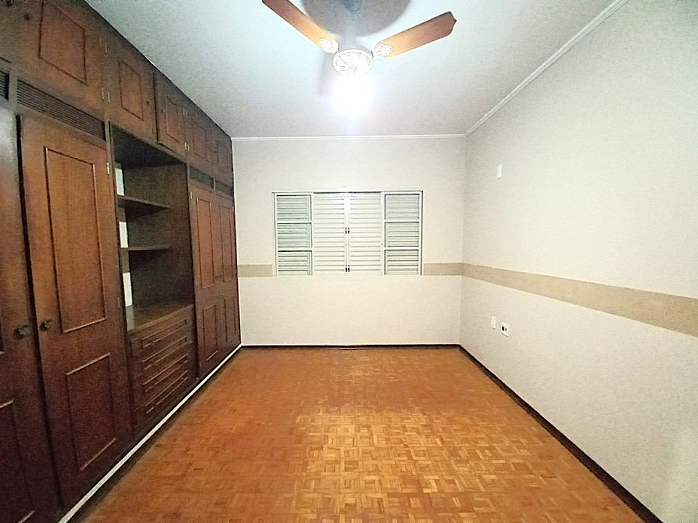 Casa para aluguel no PARQUE REAL: 