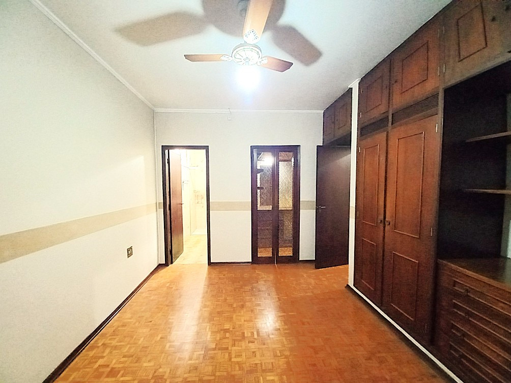 Casa para aluguel no PARQUE REAL: 