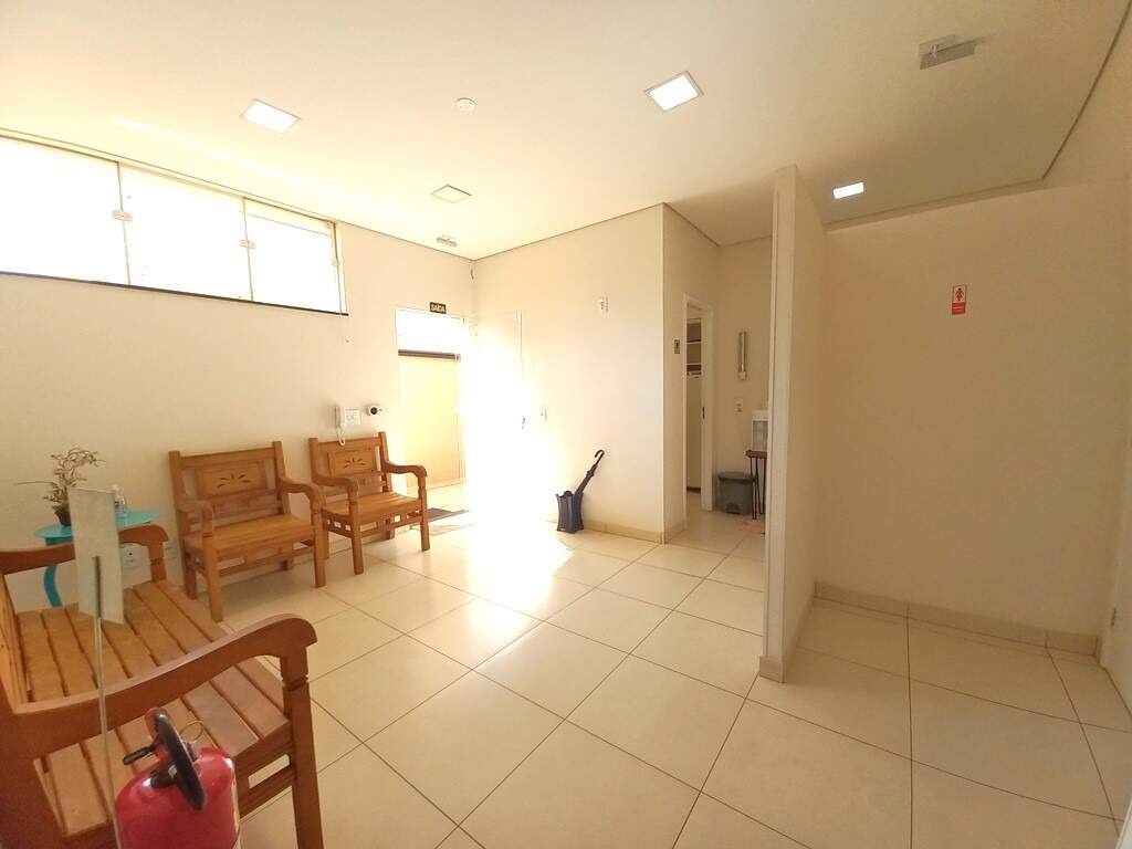 Sala / Conjunto Comercial para aluguel no Vila Cristóvam: 