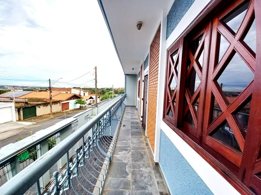 Casa para aluguel no Parque das Nações: 
