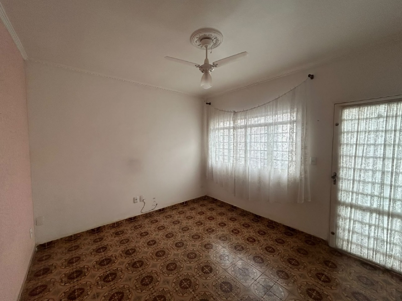 Casa à venda no Centro: 