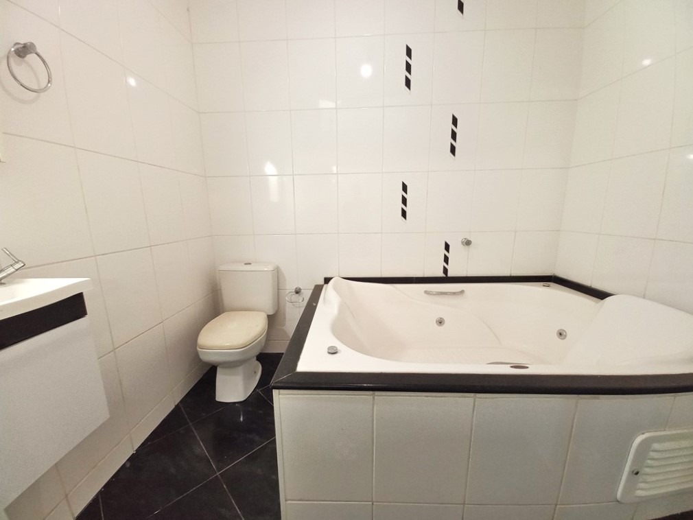 Casa para aluguel no Jardim Santo André: 