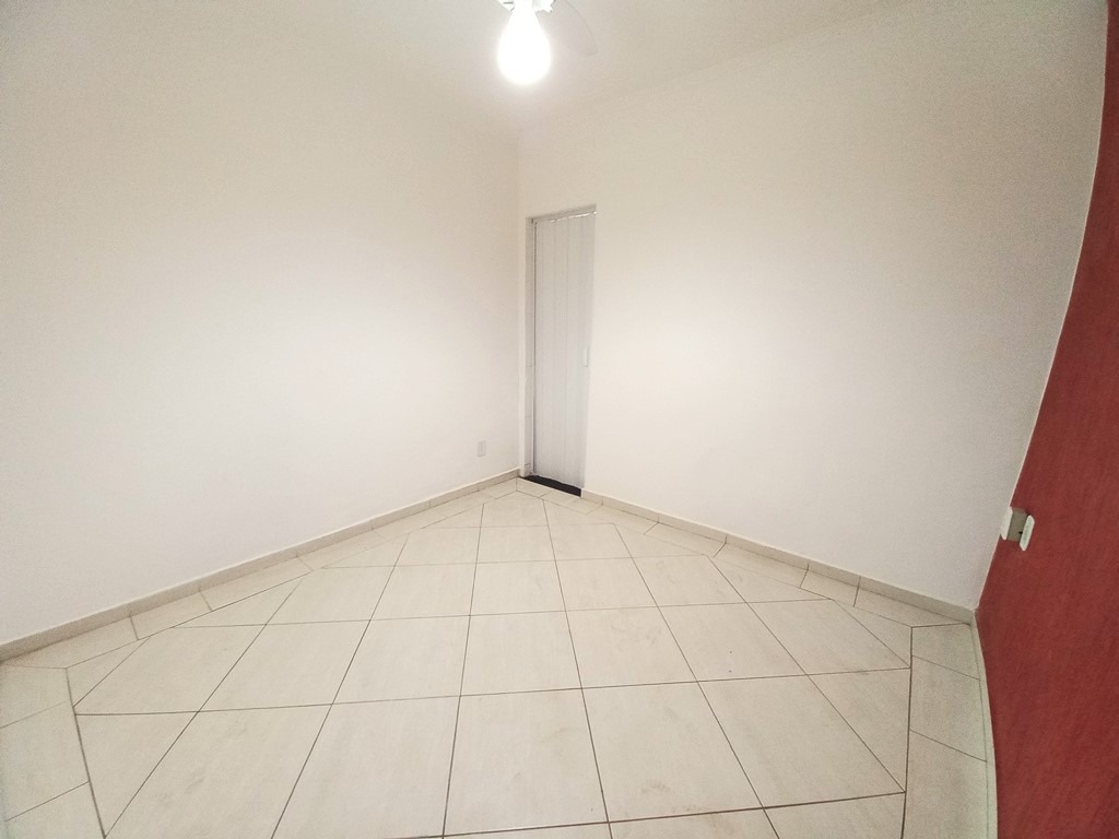 Casa para aluguel no Jardim Santo André: 