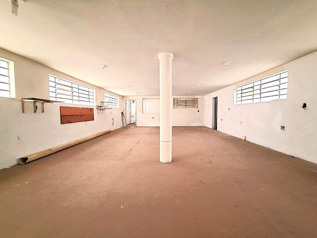 Barracão / Galpão para aluguel no Vila Cidade Jardim: 