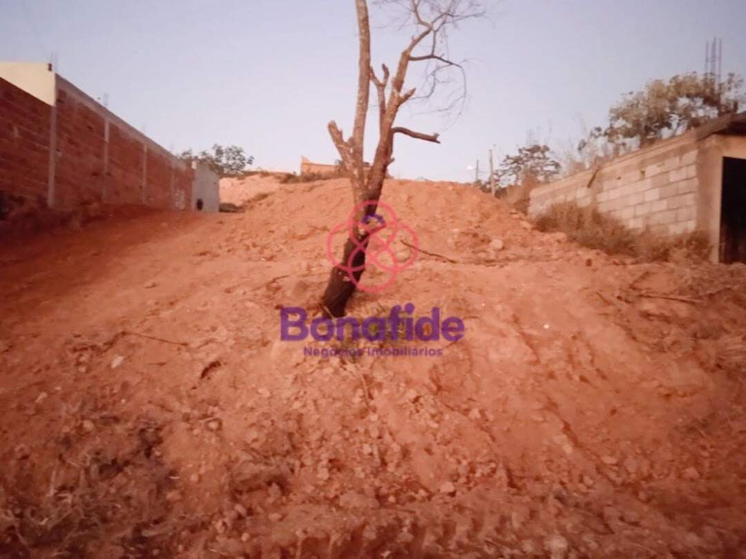 Terreno à venda no Parque Santana (Botujuru): 