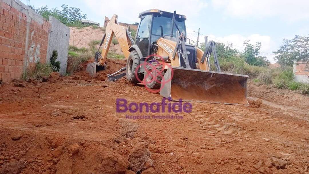 Terreno à venda no Parque Santana (Botujuru): 