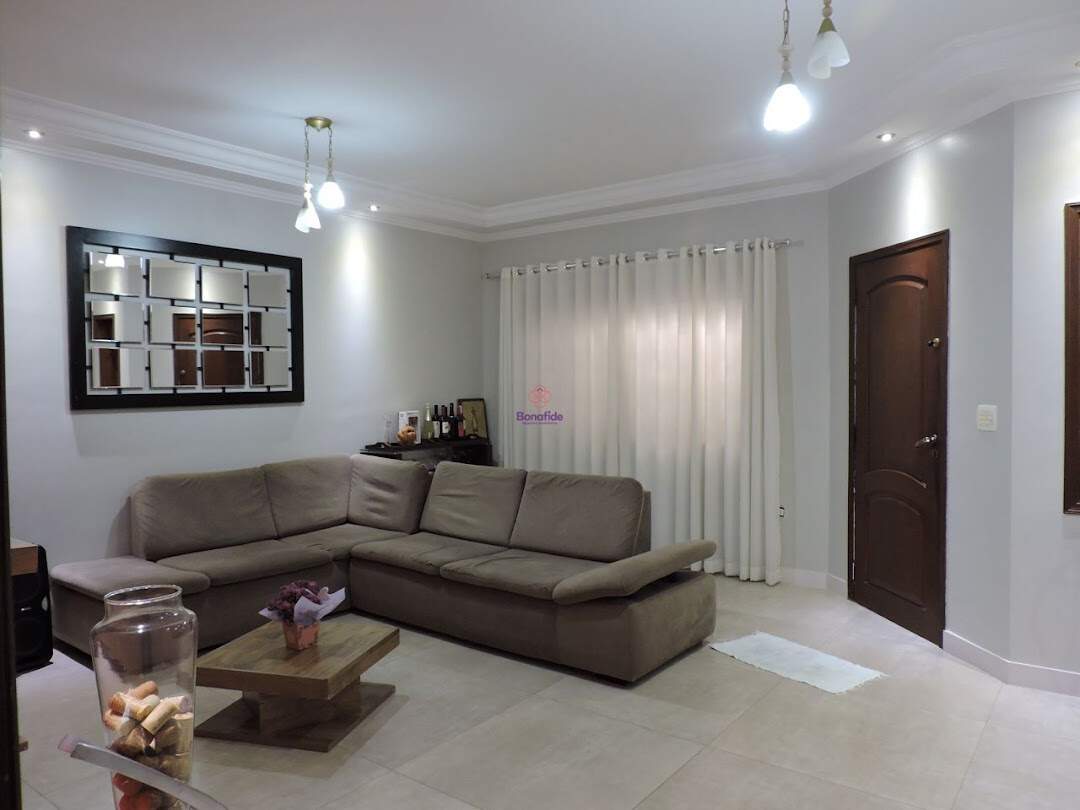 Casa à venda no Jardim Merci I: 