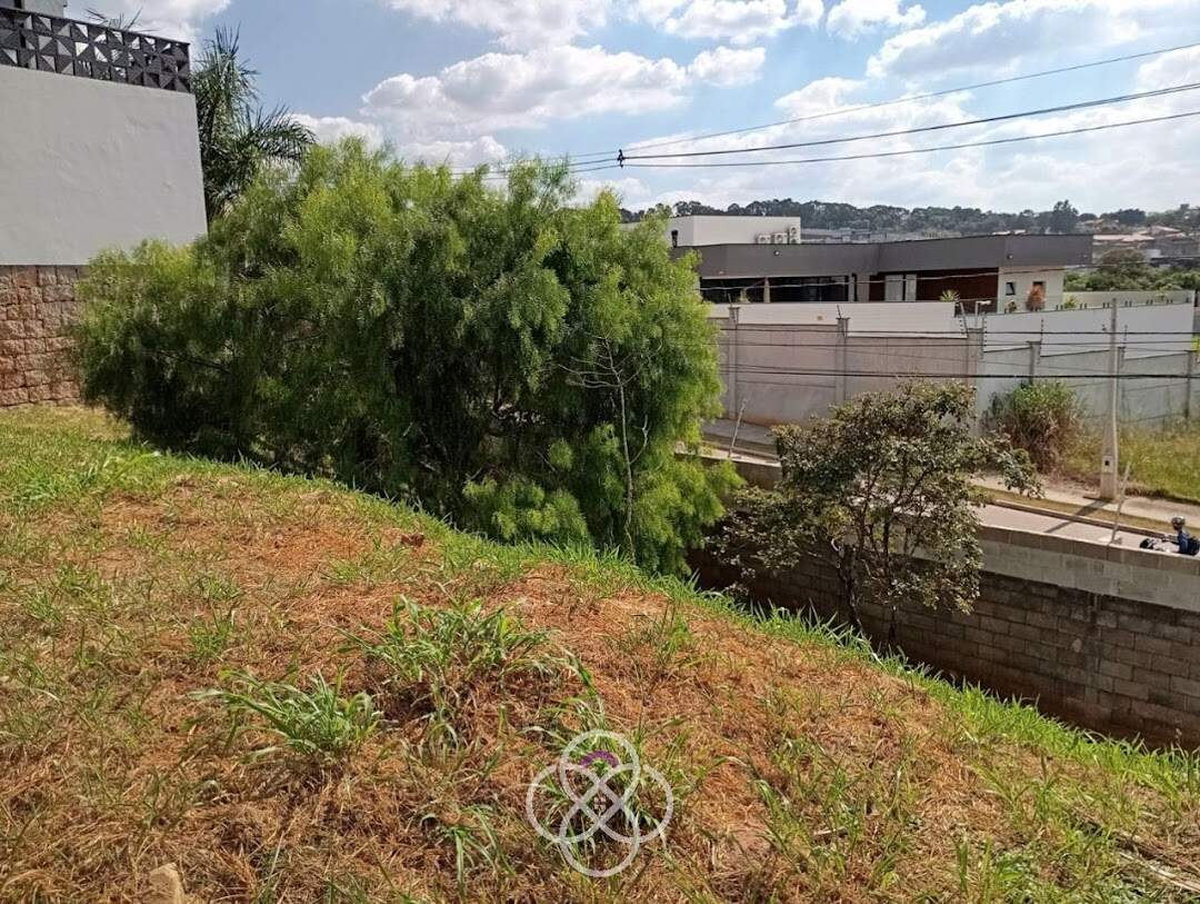 Terreno à venda no Chácara Malota: 