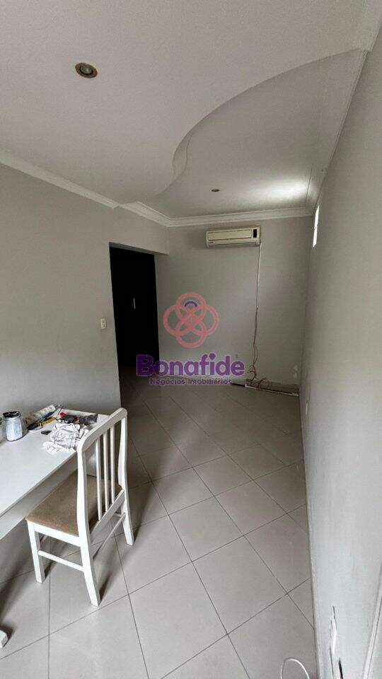 Casa à venda no Jardim Messina: 