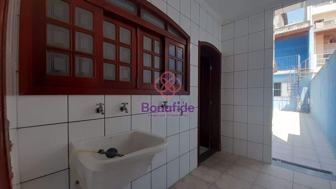 Casa à venda no Jardim Tannus: 