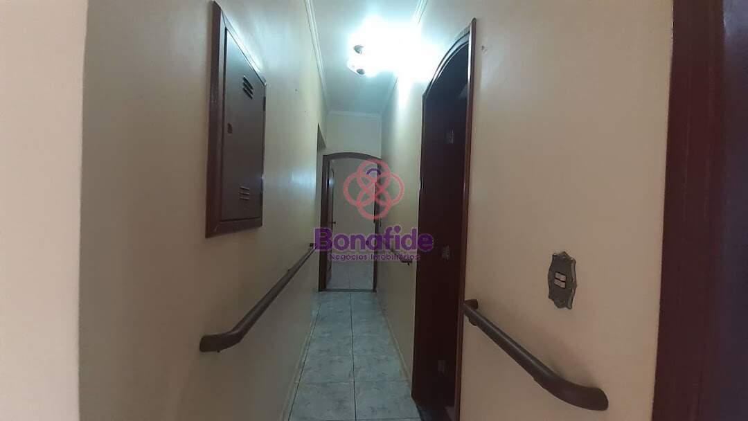 Casa à venda no Jardim Tannus: 