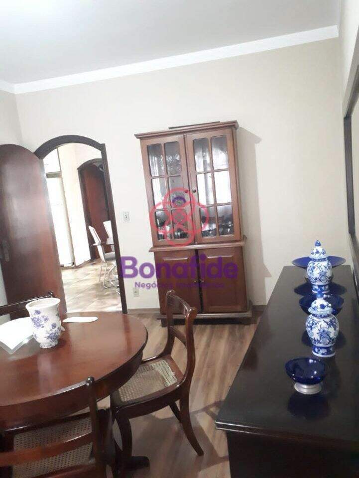 Casa à venda no Jardim Petrópolis: 