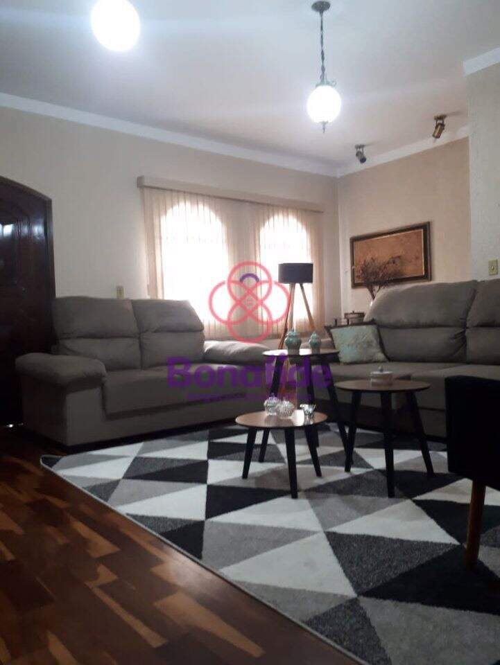 Casa à venda no Jardim Petrópolis: 