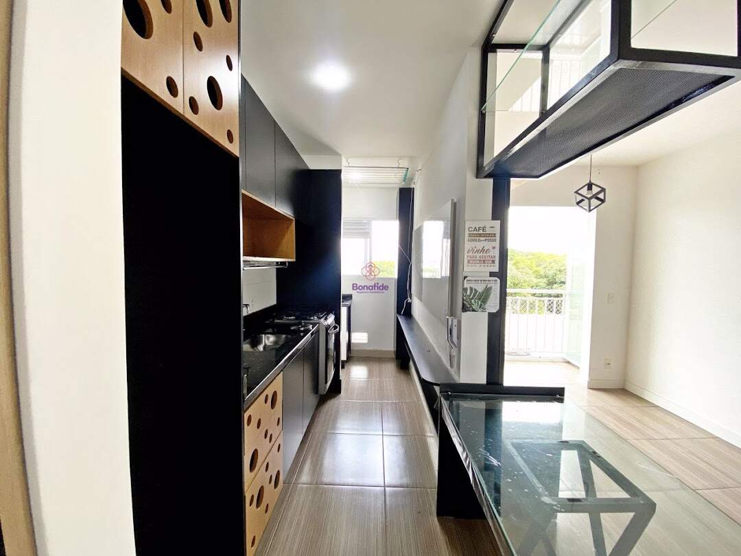 Apartamento à venda no Cidade Luiza: 