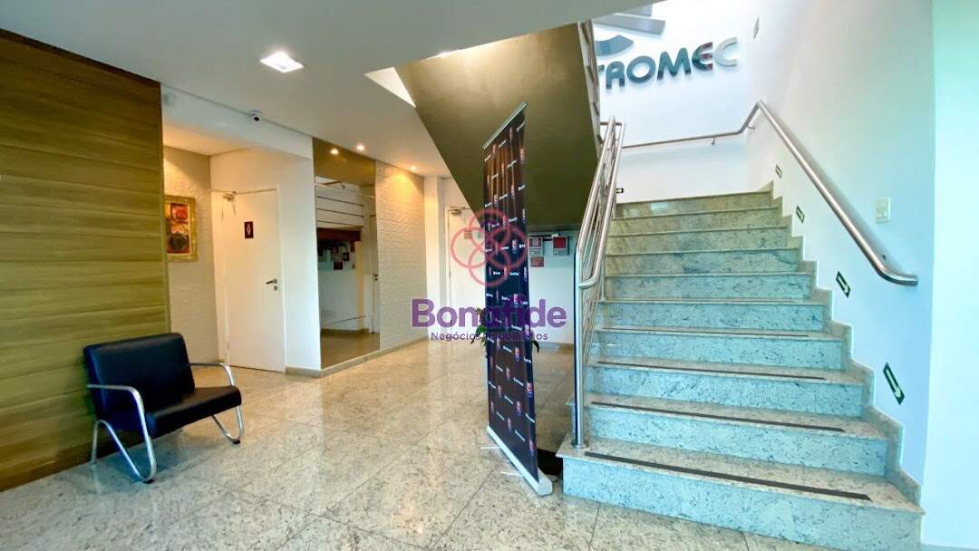 Galpão à venda no Macuco: 