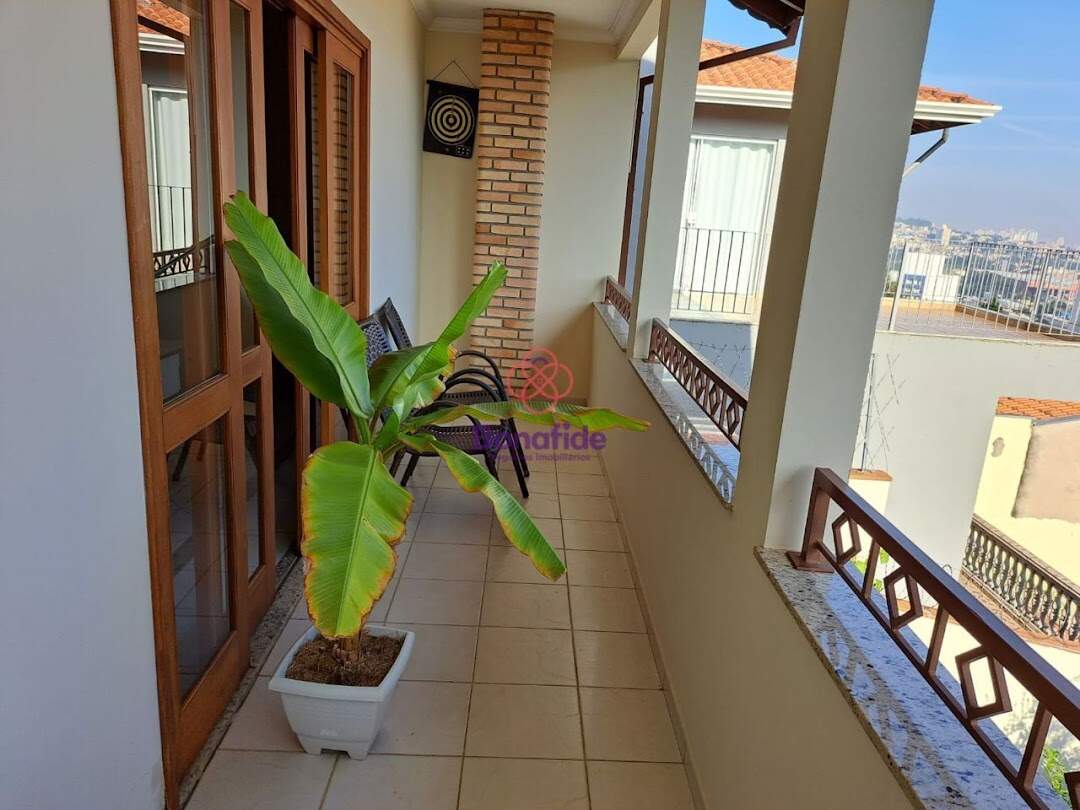 Casa à venda no Jardim da Fonte: 