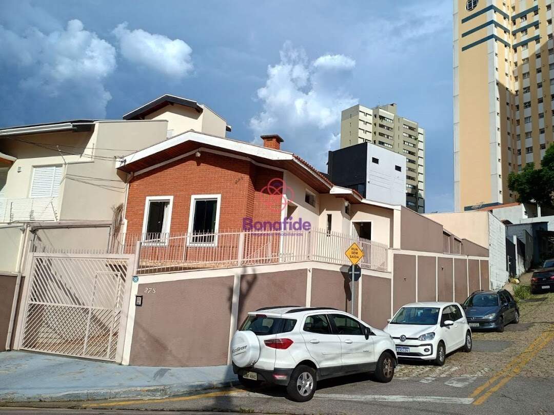 Casa à venda no Jardim Primavera: 