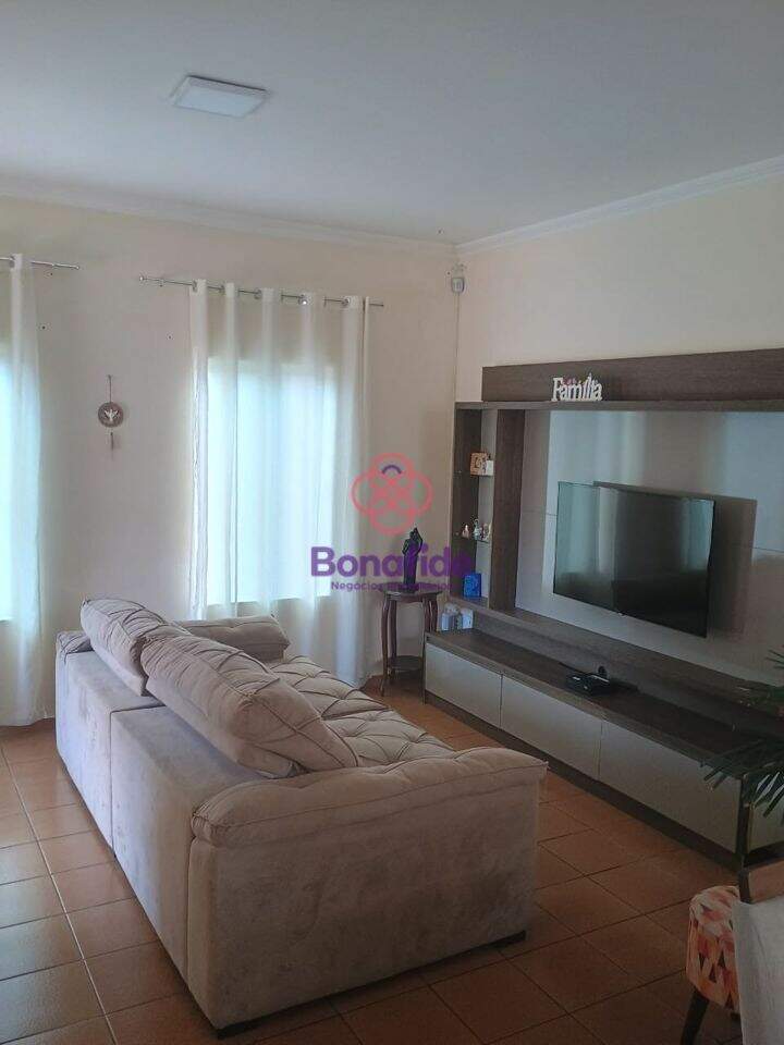 Casa à venda no Jardim Primavera: 