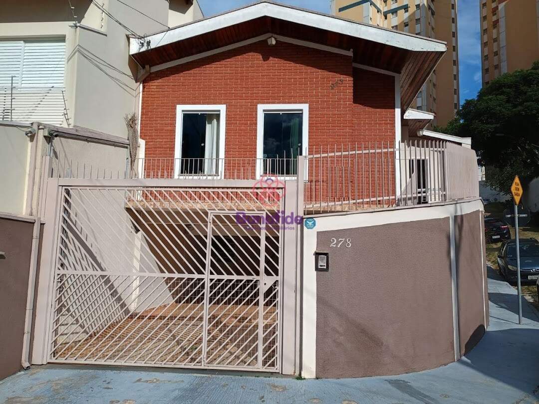 Casa à venda no Jardim Primavera: 