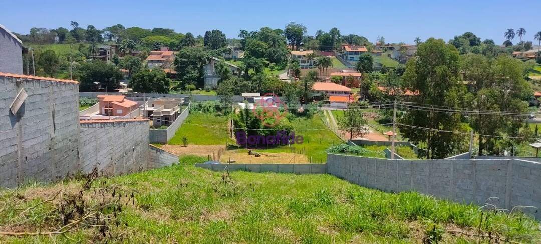 Terreno à venda no Pinheirinho: 