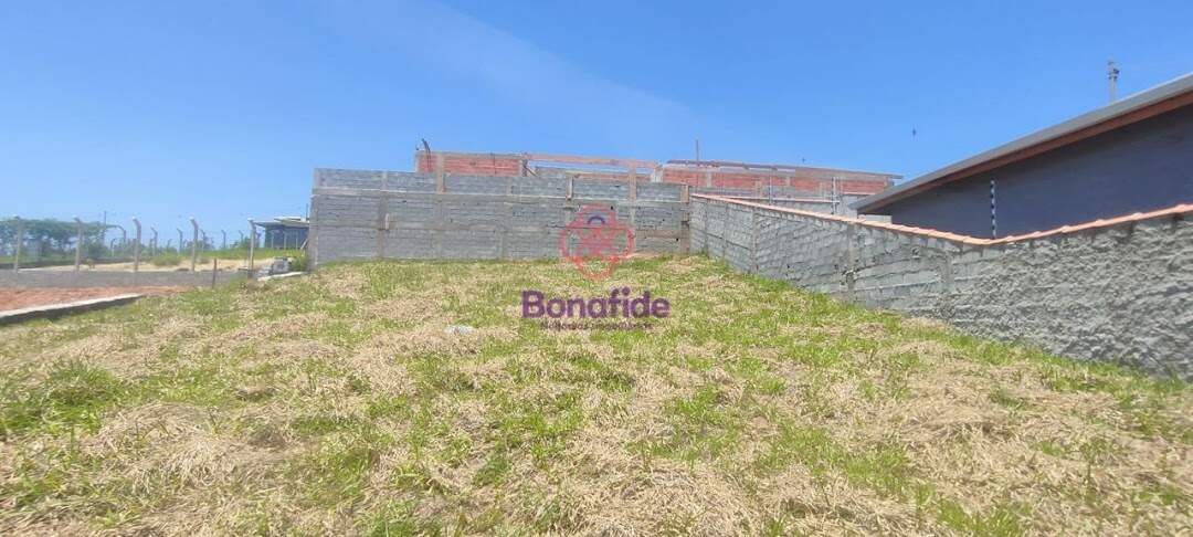 Terreno à venda no Pinheirinho: 