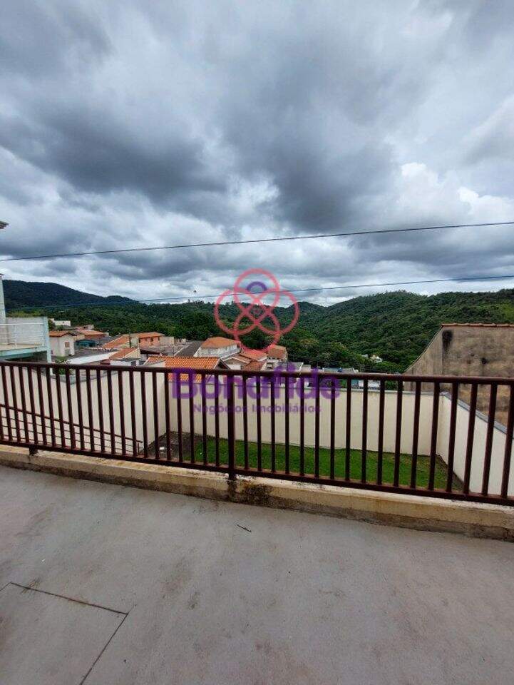 Casa à venda no Jardim Copacabana: 