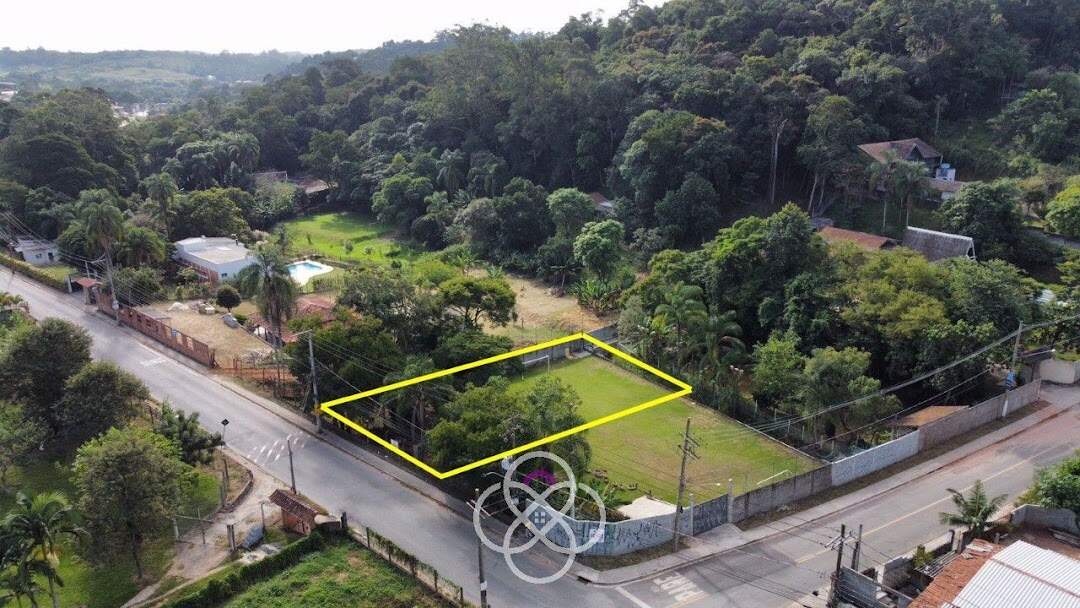 Terreno à venda no Ivoturucaia: 