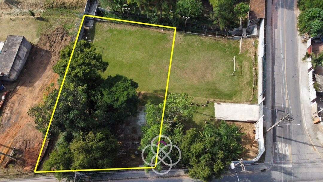 Terreno à venda no Ivoturucaia: 