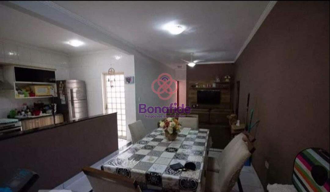 Casa à venda no Jardim Roma: 