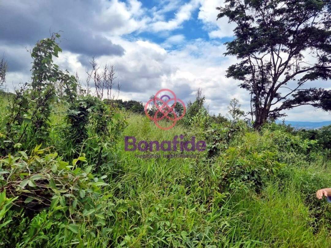 Terreno à venda no Outeiro das Paineiras (Botujuru): 