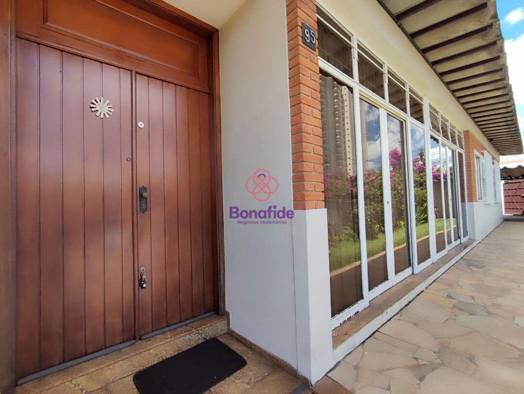 Casa à venda no Anhangabaú: 