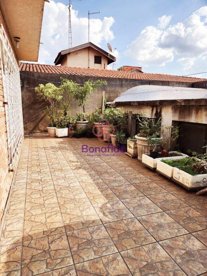 Casa à venda no Jardim Maria de Fátima: 