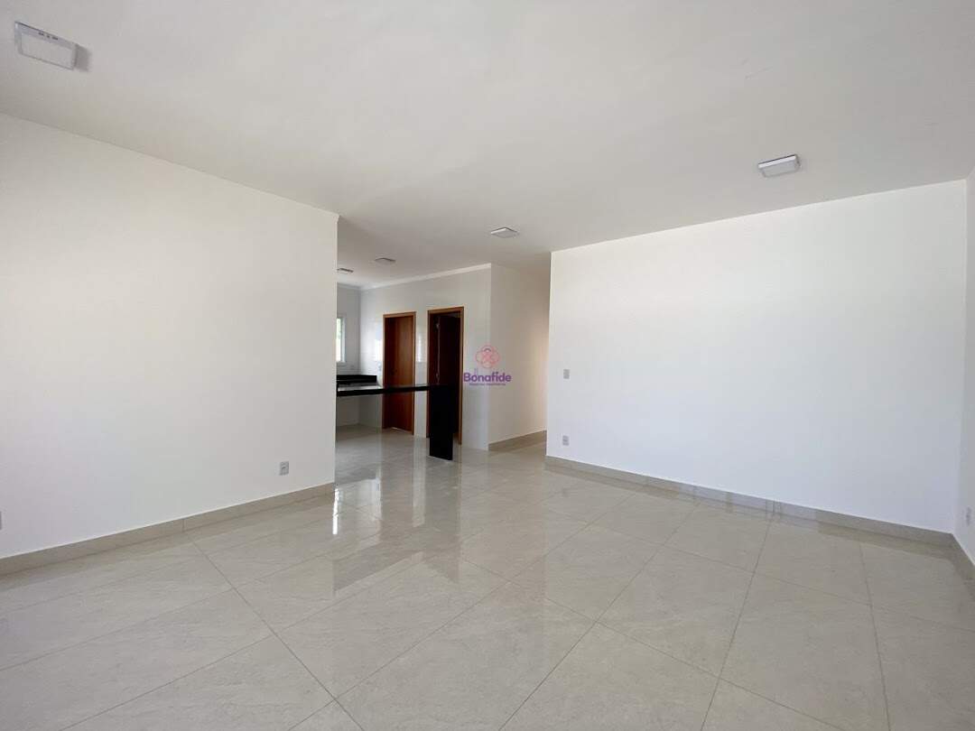 Casa à venda no Jardim Primavera: 