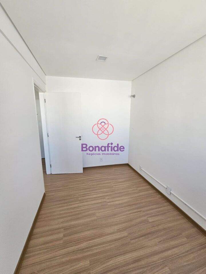 Sala à venda no Centro: 