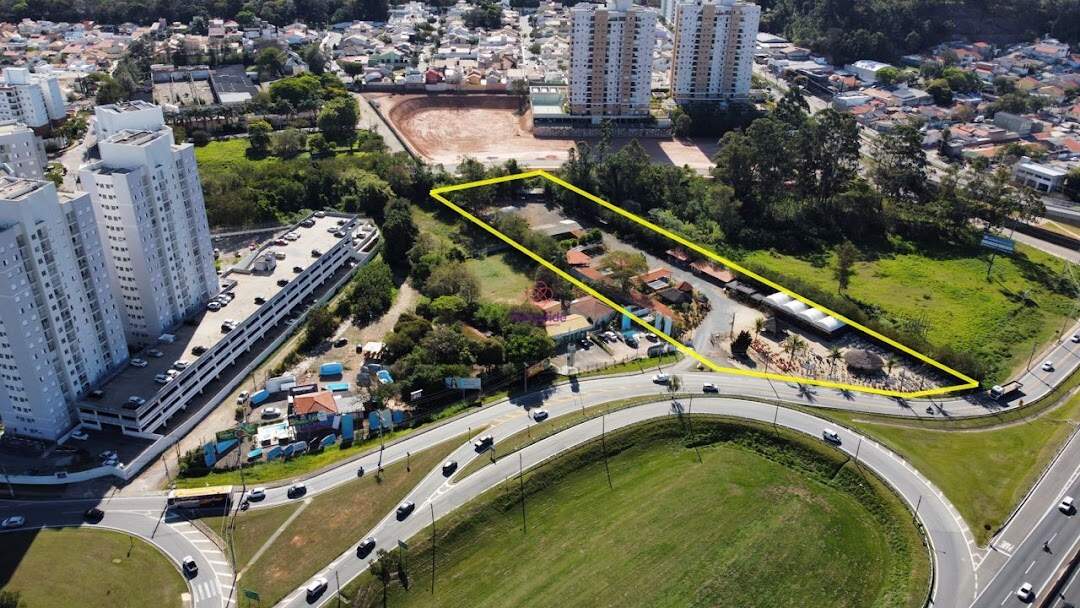 Terreno à venda no Bairro do Moisés: 